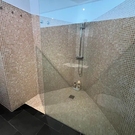 Exclusiva Casa Con Jardin En Nyaraló Gondomar